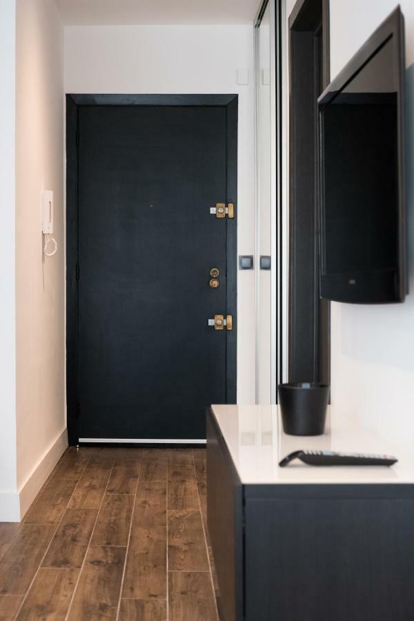 Apartment Luxurious In Heart Of *